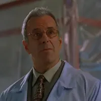 Jay Benedict dalam Mansquito (Equity Pictures - Bridge Entertainment Group via IMDb)