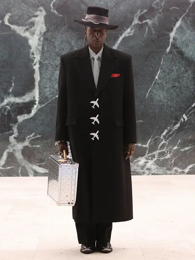 Louis Vuitton Fall Winter 2021 - 2022 Menswear Collection
