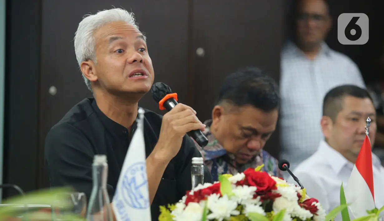 Ganjar menginginkan pemerintah ke depannya berkonsistensi serta berkomitmen memperluas kesempatan daerah 3T agar mampu bangkit dan berkembang. (merdeka.com/Arie Basuki)