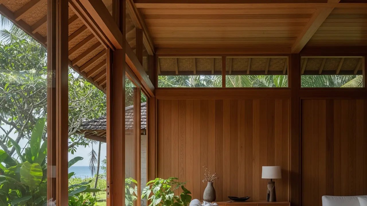 Rumah Sederhana Tapi Mewah dengan Interior Nuansa Kayu Alami