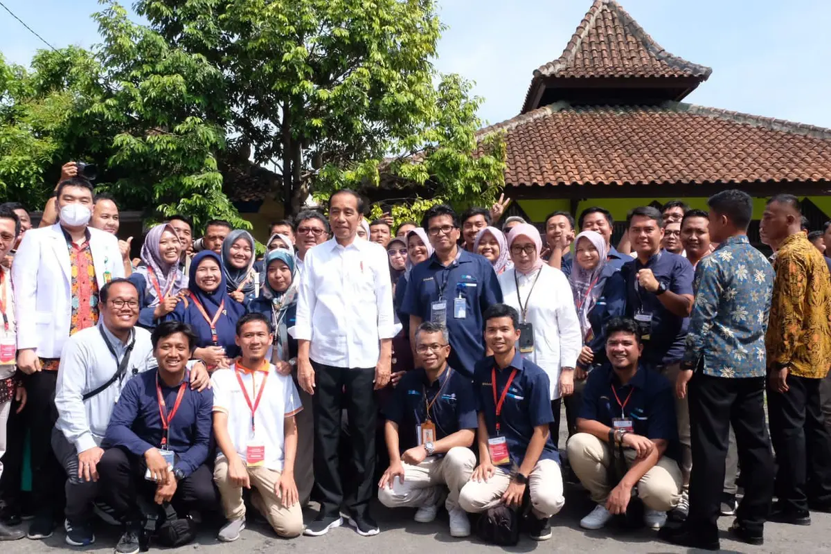 Presiden Jokowi menekankan bahwa Bantuan Langsung Tunai (BLT) El Nino merupakan bantuan khusus bagi penerima manfaat yang terdampak kekeringan.