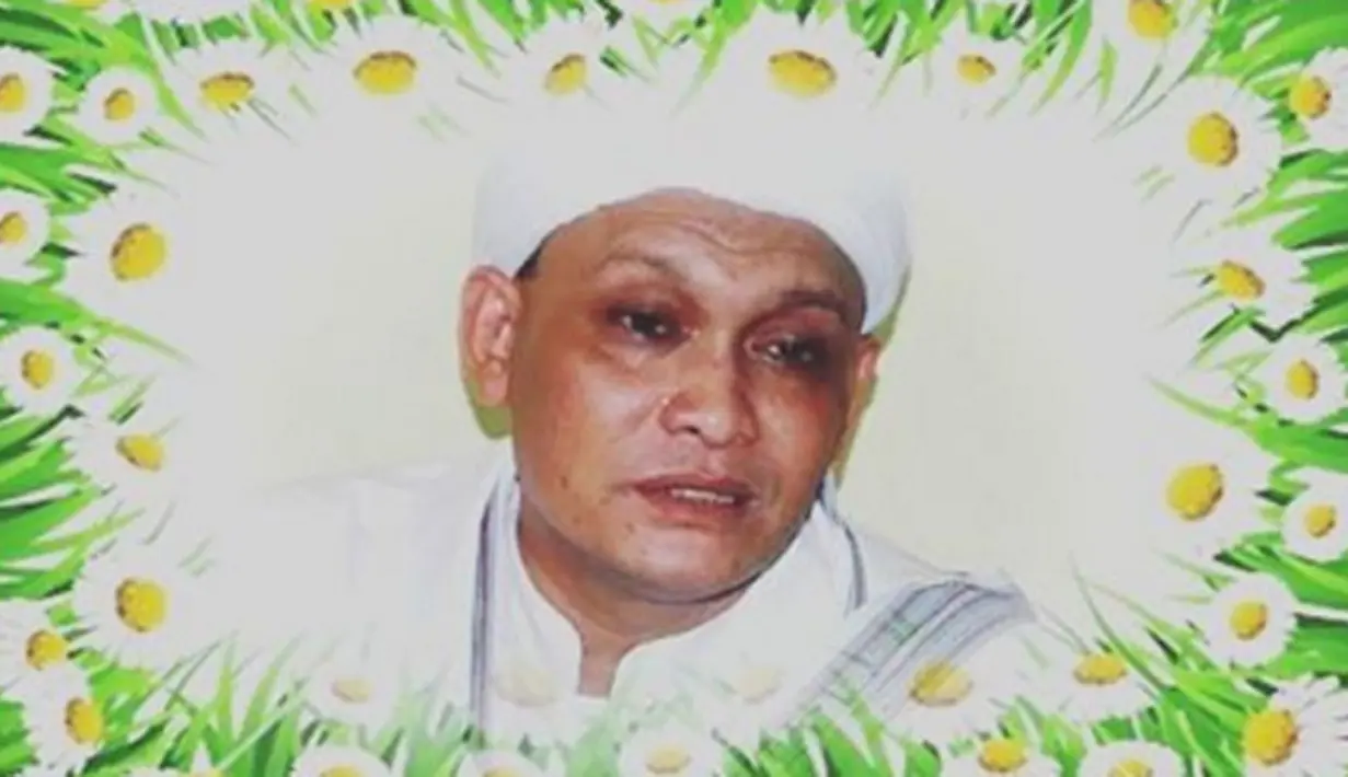 Semasa hidupnya almarhum Habib Selon tidak pernah mengeluh akan sakitnya yang diderita selama ini. Keluarganya pun tak ada yang menyangka dengan kepergian Habib Selon. (via instagram/@rafli_alhaddad)