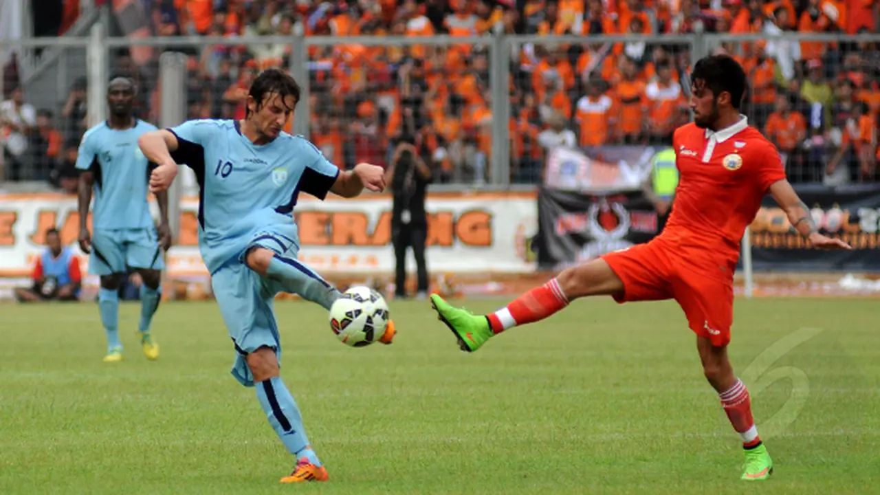 Persija Dipermalukan Persela