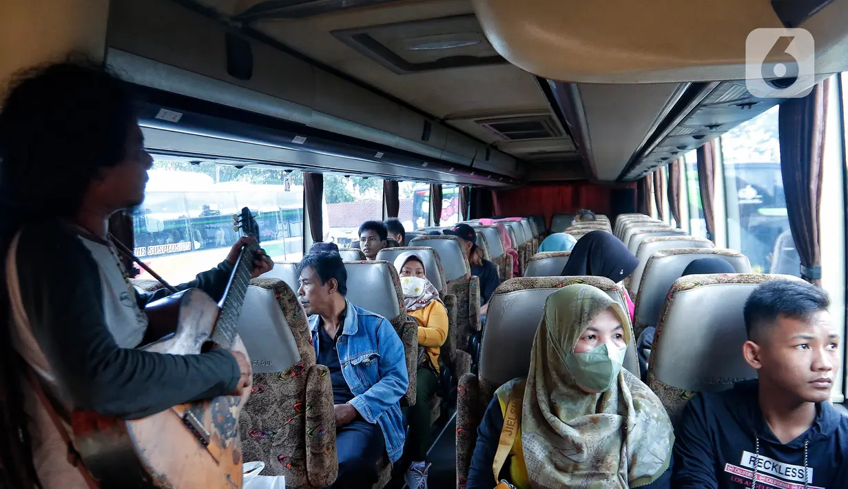Masa mudik pada pandemi covid-19, jumlah penumpang hanya 2 ribu hingga 3 ribu orang," ujar Kepala Terminal Poris Plawad, Alwen Athena Alwi, Rabu, 12 April 2023.