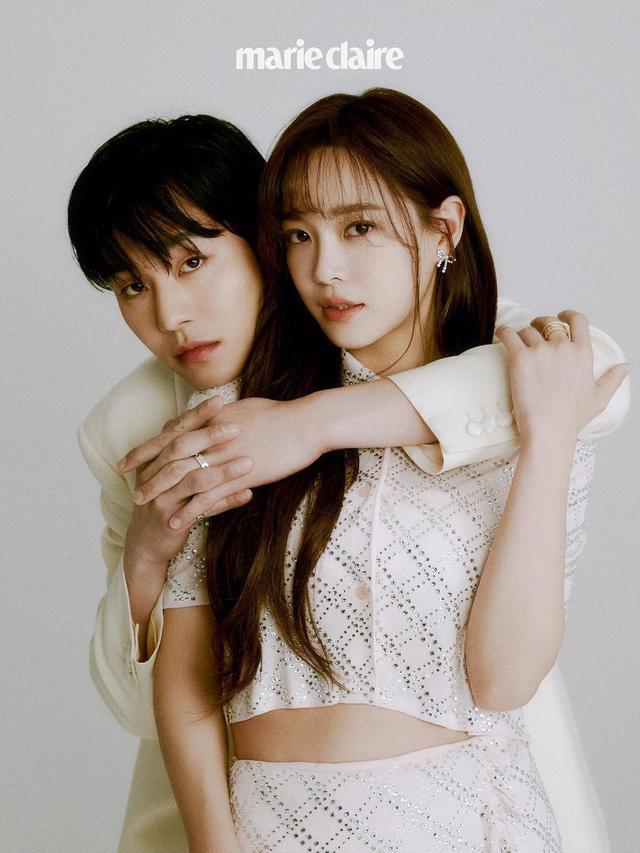 Ahn Hyo-seop dan Kim Sejeong