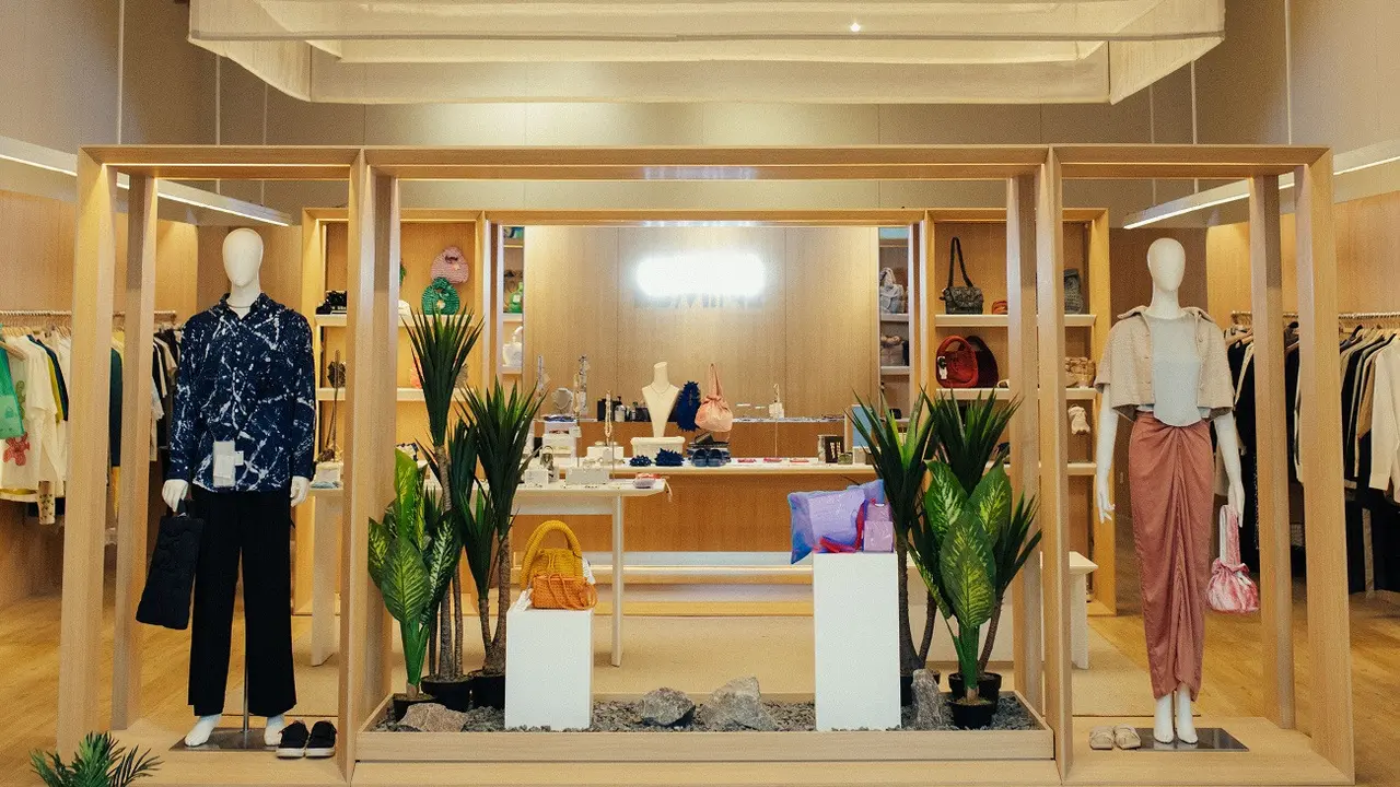 Wajah Baru LUMINE Pop Up Store di ASHTA, Pusat Belanja Fashion Jepang