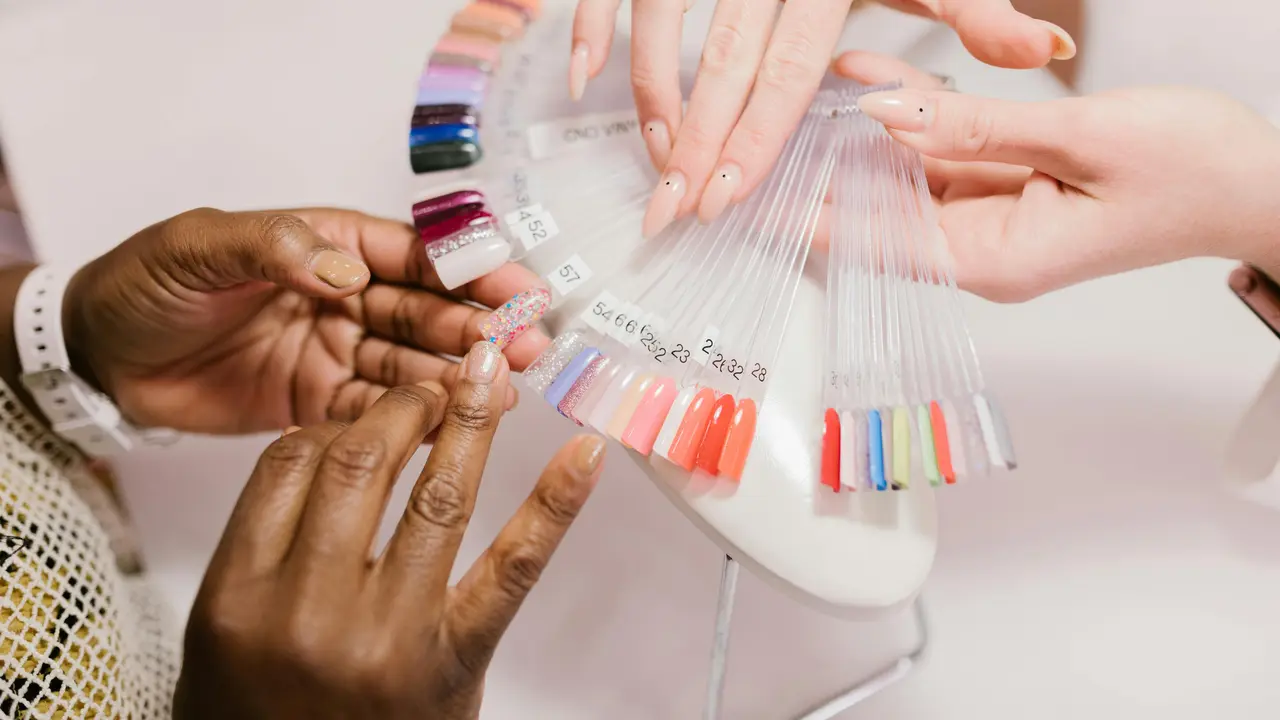 Cegah Jamur, 5 Cara Merawat Kuku Setelah Menggunakan Nail Art dan Press-On Nails