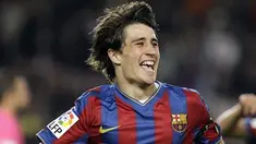 Gaya selebrasi striker Barcelona, Bojan Krkic setelah menjebol gawang Cultural Leonesa di leg kedua 32 besar Copa del Rey di Camp Nou,10 November 2009. Barca unggul 5-0. AFP PHOTO/ JOSEP LAGO