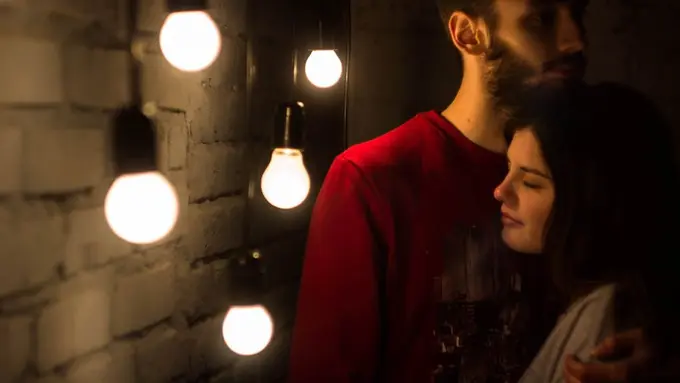 [Bintang] Manja, Pacaran sama 5 Zodiak Ini Kamu Nggak Bisa Ke mana-mana