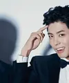 Gara-gara foto iklan di sebuah produk pizza, Song Joong Ki dan Park Bo Gum dikira adalah pasangan gay. (Foto: koreaboo.com)