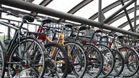 Memanfaatkan layanan mall online Bukalapak.com, Gianto berhasil menjalankan bisnis jual sepeda. 
