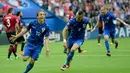 Luka Modric mencetak gol tunggal kemenangan Kroasia atas Turki, (12/6/2016). Selain itu, Modric juga menciptakan dua peluang di depan gawang Turki. (AFP/Bulent Kilic)