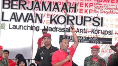 Wakil Ketua KPK Bambang Widjojanto saat deklarasi 'Berjamaah Lawan Korupsi' di Gedung Pusat Dakwah PP Muhammadiyah, Menteng, Jakarta, Minggu (8/2/2015). (Liputan6.com/Faizal Fanani)