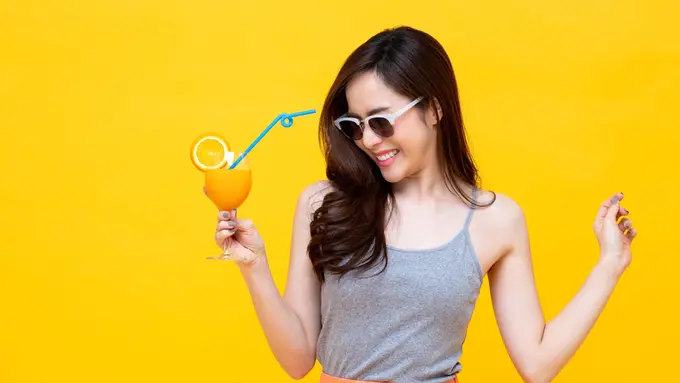 Segarnya Bulir Jeruk Kaya Manfaat Kini Juga Bawa Keseruan di Masa New Normal, Penasaran?