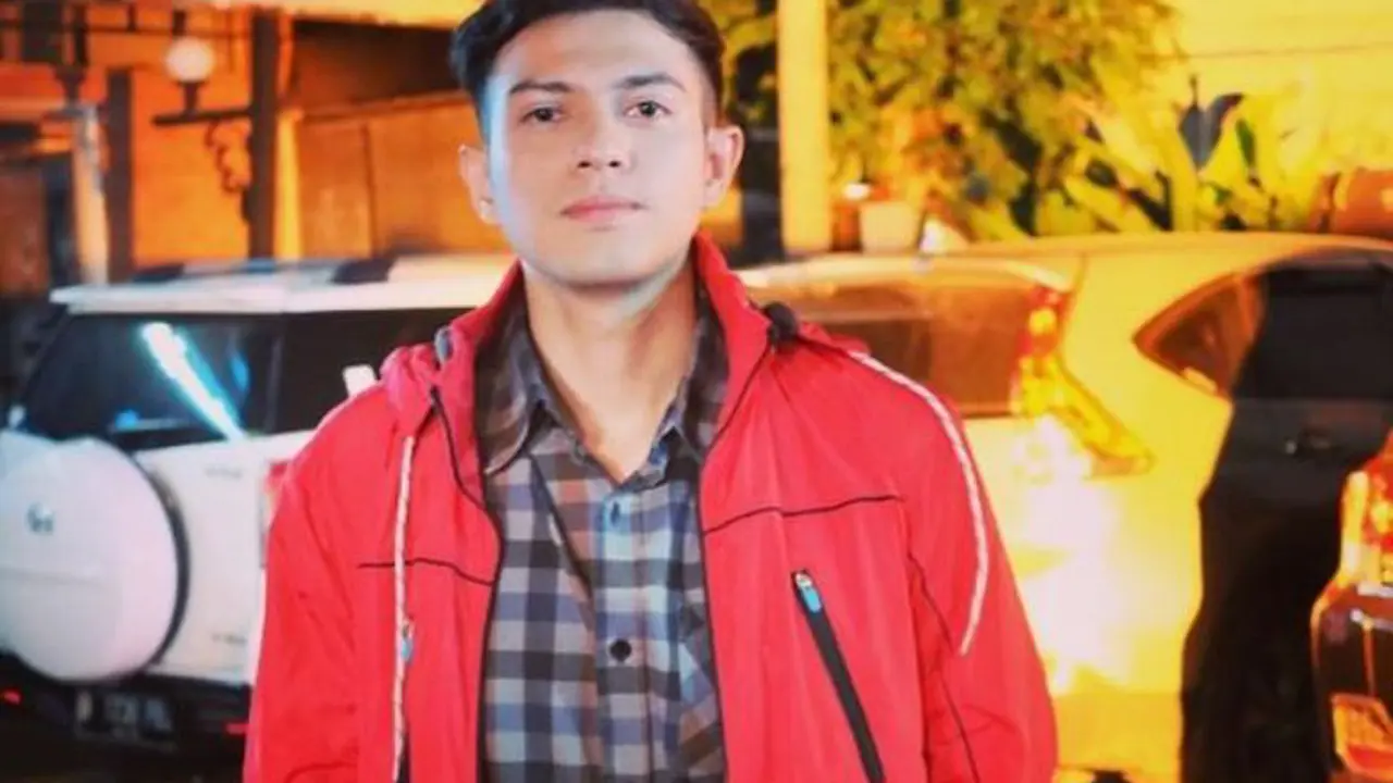 [Bintang] Rifky Balweel