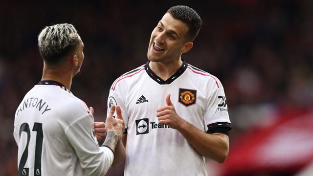 Foto: Selebrasi Gol Perdana Diogo Dalot di Liga Inggris, Bawa MU Menang 2-0 atas Nottingham Forest