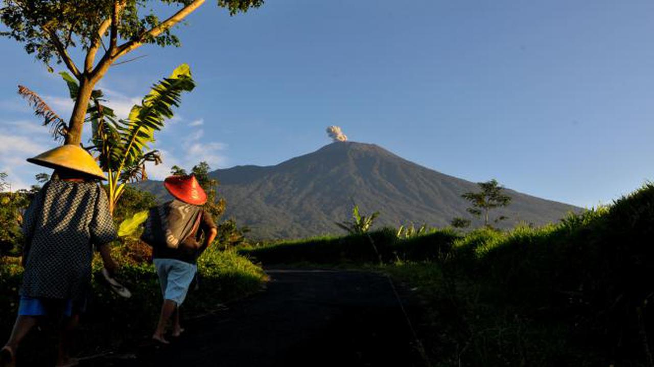 Gunung Slamet yang Selamat