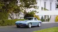 Begini Reaksi Obama Ikut Joyride di Dalam Chevrolet Corvette