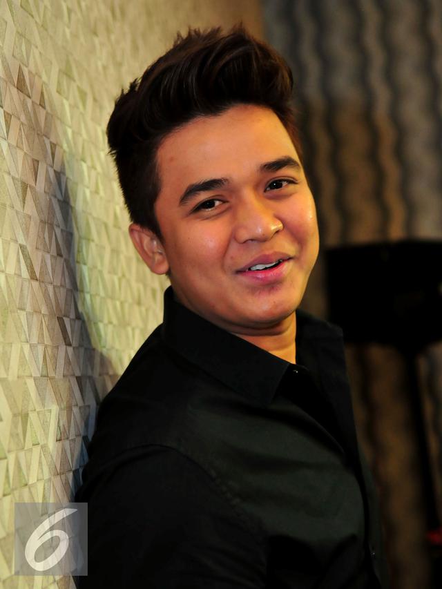Billy Syahputra Kenang Olga di Ulang Tahun ke-25 - ShowBiz ...
