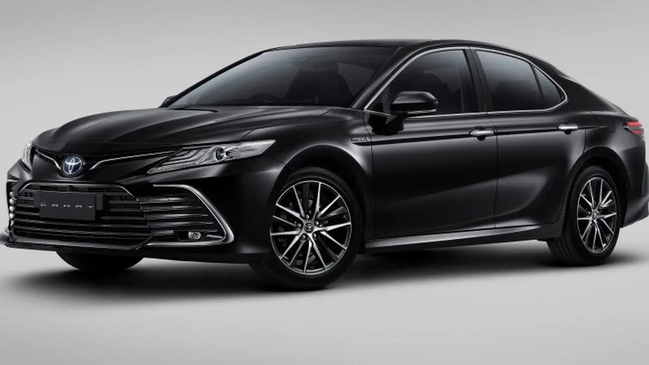 Toyota Camry Hybrid