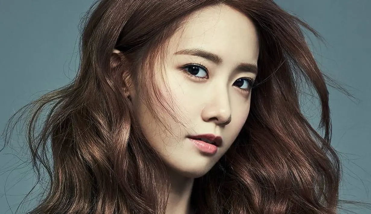 Ia justru memberikan ucapan selamat pada Yoona yang bakal merasakan hidup menyenangkan selama syuting. (Foto: Allkpop.com)