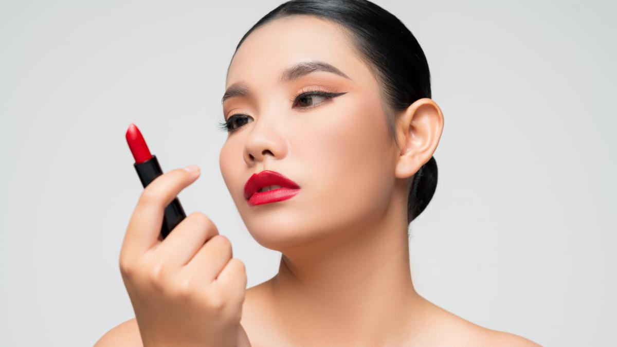 Tips Makeup Tahan Lama untuk Aktivitas Seharian: Rahasia Makeup Awet dan Segar