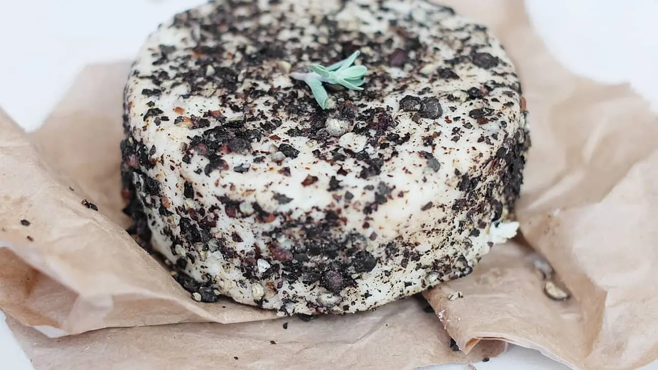 Keju lokal Rosalie Cheese/dok. Instagram @rosaliecheeseindonesia