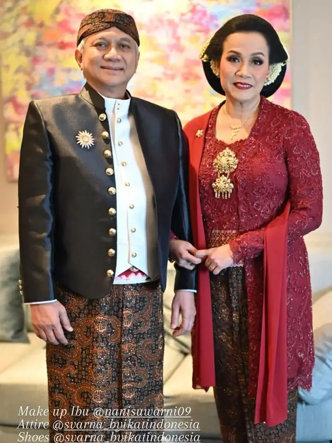 Kebaya Sri Mulyani Rancangan Didiet Maulana