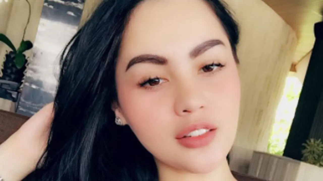 [Bintang] Jennifer Dunn