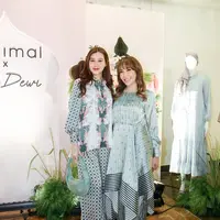 One set full pattern yang dikenakan Aaliyah Massaid juga bisa menjadi pilihan bagi kamu yang ingin tampil praktis tanpa mengorbankan gaya.