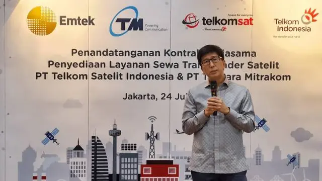 Sutanto Hartono, Vice President Director EMTEK Group dalam acara penandatanganan kontrak kerjasama penyediaan layanan sewa transponder satelit PT Telkom Satelit Indonesia & PT Tangara Mitrakom. Liputan6.com/Agustinus Mario Damar