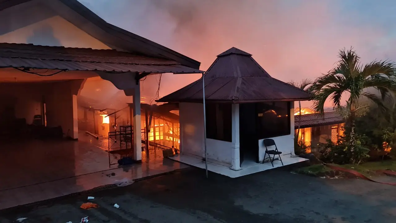 Rumah Kapolda Papua Irjen Mathius Fakhiri kebakaran