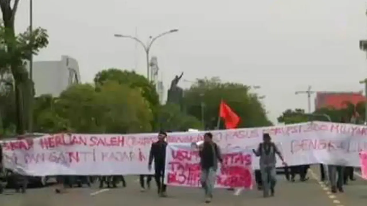 Mahasiswa Tuntut Bupati di Riau Diperiksa Terkait Rekening Gendut
