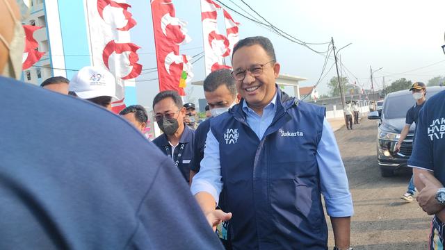 Gubernur DKI Jakarta Anies Baswedan meresmikan Kampung Susun Produktif Tumbuh  Cakung, Jakarta Timur