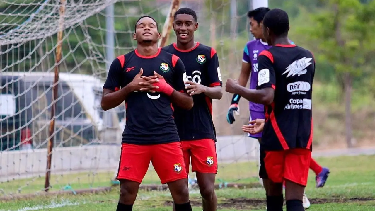 Timnas Panama U-17 beruji coba di Surabaya untuk Piala Dunia U-17 2023.