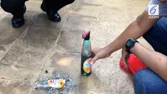 Rumah politikus PKS, Mardani Ali Sera mendapat serangan lemparan molotov. Hingga saat ini belum diketahui siapa yang melakukan pelemparan tersebut.