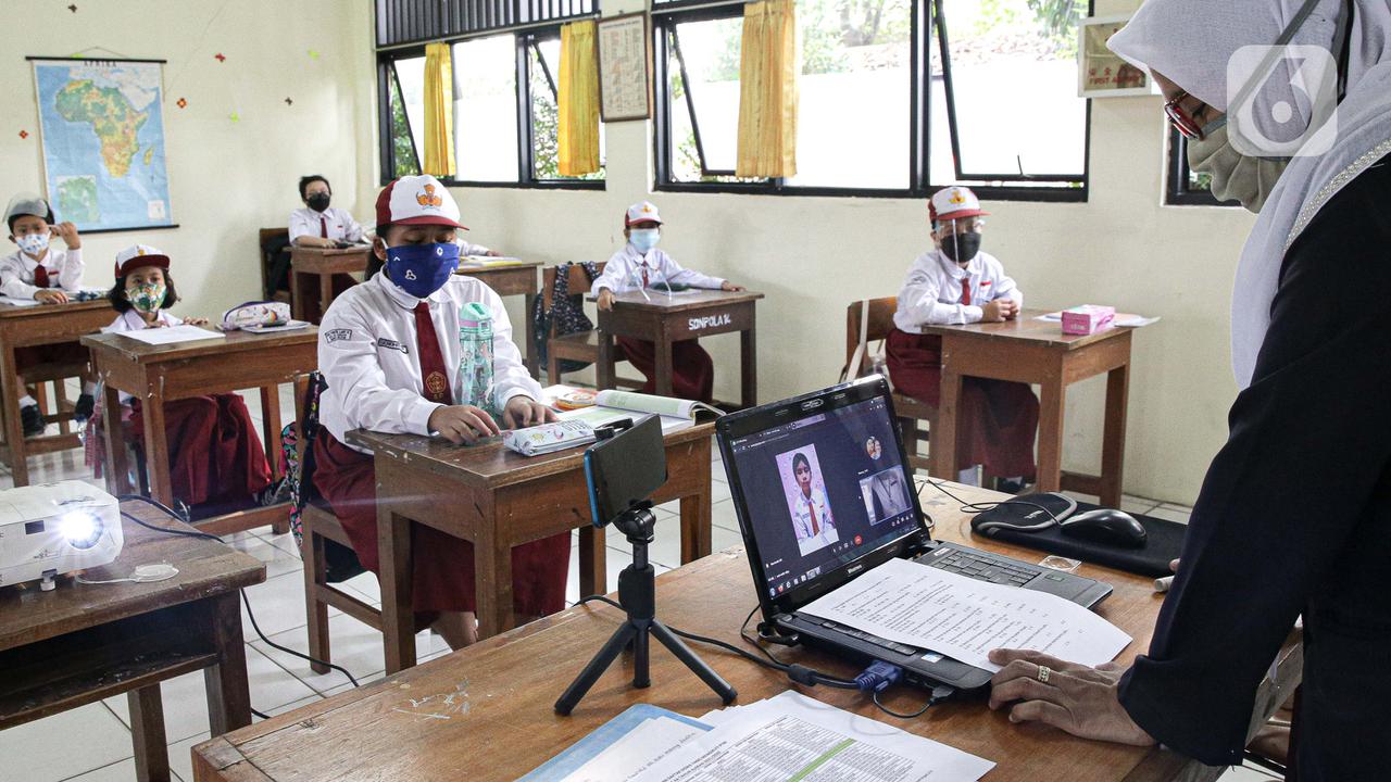 Uji Coba Pembelajaran Tatap Muka Terbatas di Jakarta