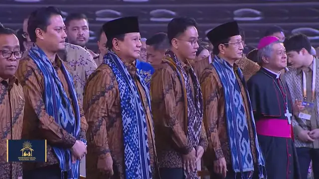 Presiden Prabowo Subianto dan Wapres Gibran Rakabuming Raka menghadiri perayaan Natal Nasional tahun 2024 di Indonesia Arena Jakarta, Sabtu (28/12/2024).