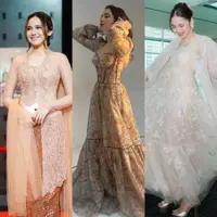 Lihat di sini beberapa inspirasi model busana Syifa Hadju untuk tampil cantik dan santun di berbagai acara.