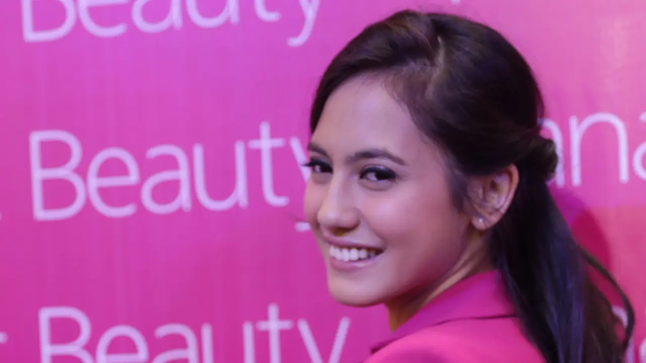 [Bintang] Pevita Pearce
