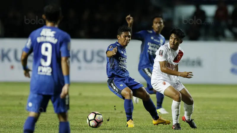 Gelandang Persib, Eka Ramdani