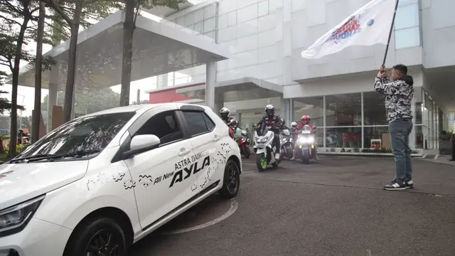Kegiatan Touring Daihatsu Bersama Komunitas Motor