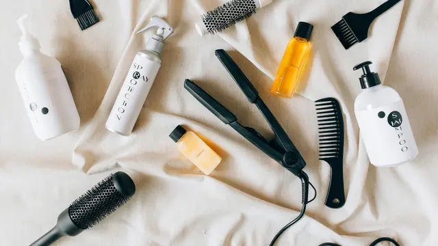 Mengembalikan Kilau Rambut Kusam dengan Cara Alami DIY Hair Mask dari Bahan Dapur