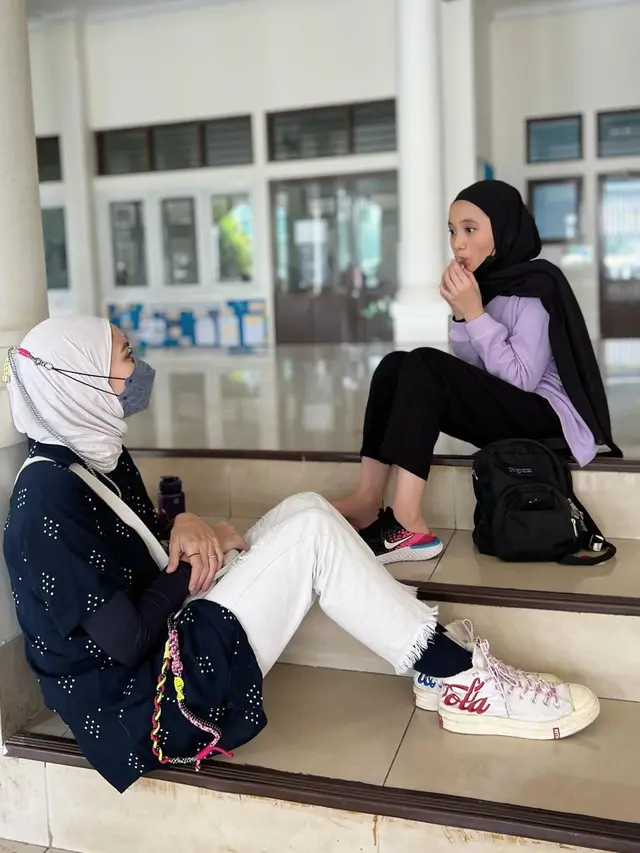 [Fimela] Zaskia Adya Mecca dan Anak-anak