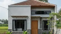 7 Contoh Rumah Kampung dengan Semen Ekspos yang Lagi Tren, Memukau dan Fungsional