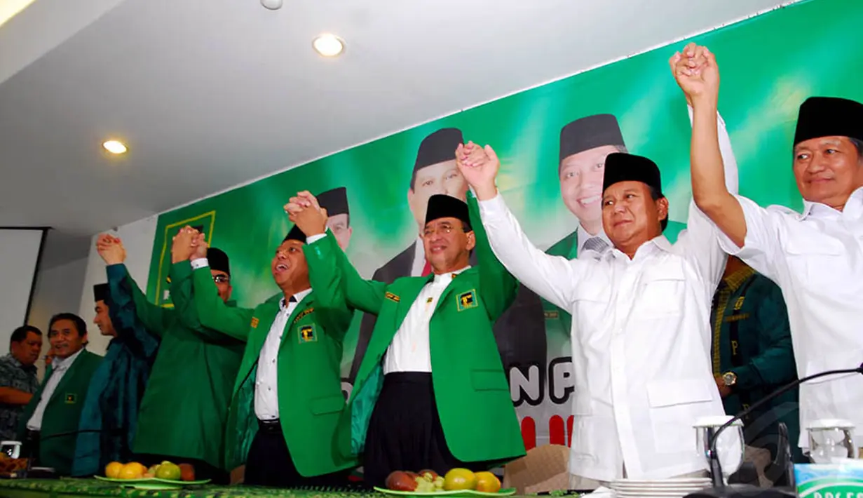 Prabowo Subianto silaturahmi politik bersama dengan kawan koalisi yakni Ketua Umum PPP Suryadharma Ali (Liputan6.com/Miftahul Hayat)