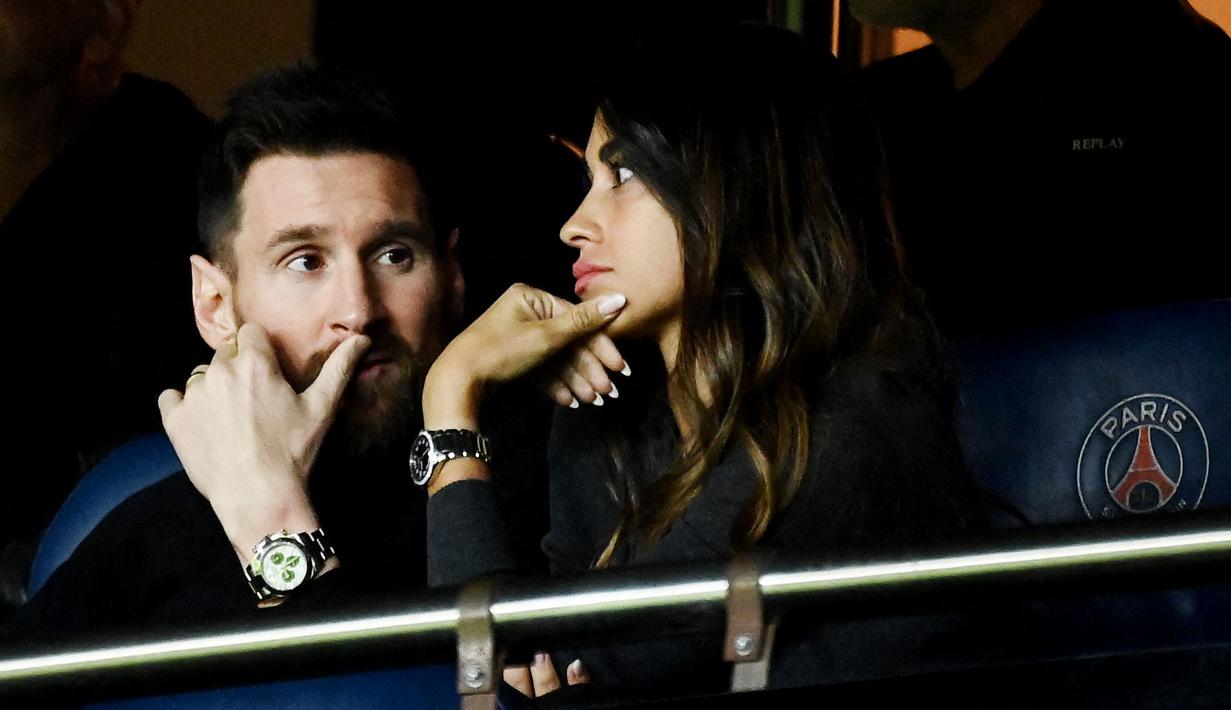 Hubungan percintaan keduanya berjalan harmonis dan jauh dari gosip miring. (AFP/Franck Fife)