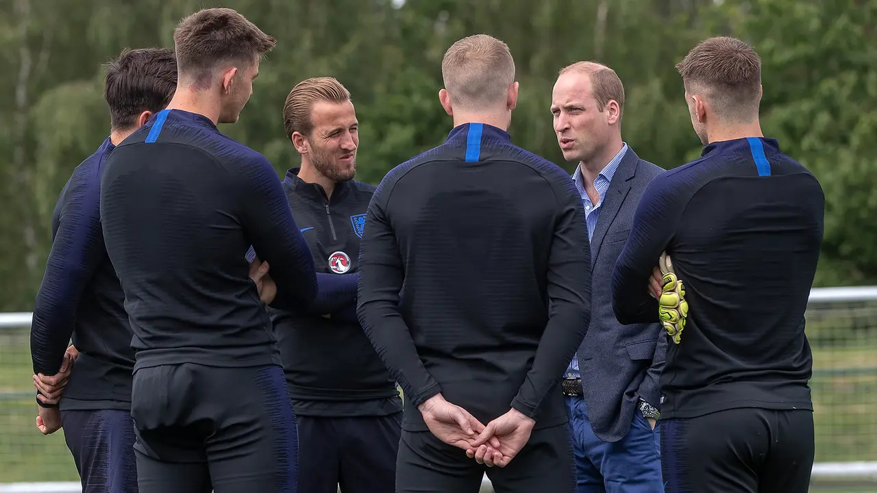 FOTO: Jelang Piala Dunia, Pangeran William Semangati Timnas Inggris
