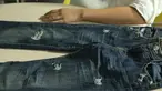 Ingin memiliki celana jeans dengan tampilan yang lebih modis? Coba tips praktis berikut ini.