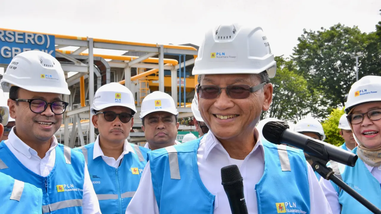 Mudik Nyaman Pakai Mobil Listrik, Menteri Arifin Minta PLN Perbanyak SPKLU di Jalur Mudik